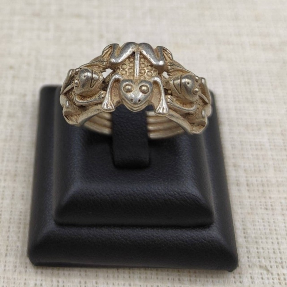 ANTIQUE Ring Silver Frog Size 10